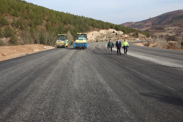 Karadeniz ile İç Anadolu arasındaki ulaşımı rahatlatacak yolda çalışmalar sürüyor -3