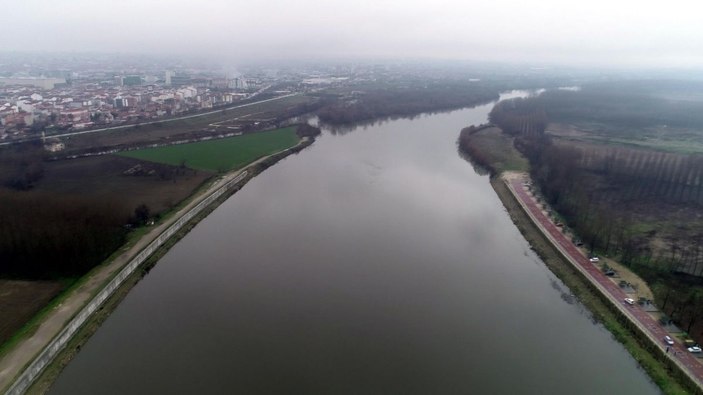 Edirne'de nehirlerin debileri artıyor, sarı alarm verildi -6