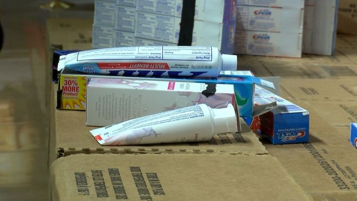 Ankara'da kaçak diş macunu operasyonu: 2 gözaltı -3