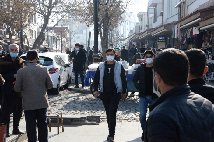 Diyarbakır'ın 106 bin nüfuslu Sur ilçesinde pozitif vaka sıfırlandı -7