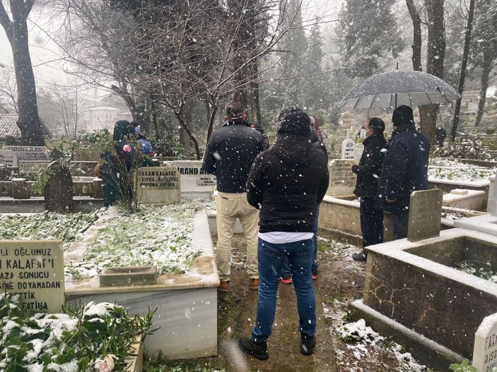 Mehmet Ali Birand mezarı başında anıldı -6