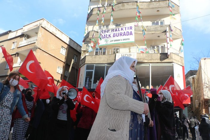 Şırnaklı kadınların HDP önündeki eyleminde 20'nci hafta -1