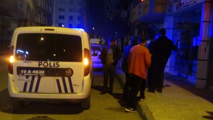 Kısıtlamada iş yerinde kumar oynayan 16 kişiye, 72 bin 872 lira ceza -5