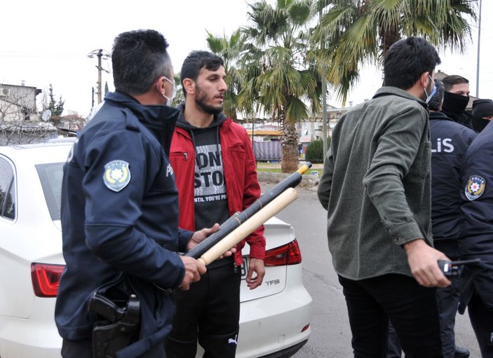 Antalya'da silahlı, sopalı, muştalı kavga: 3 yaralı -1