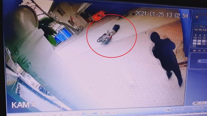 Köpeğe çarpan motosiklet sürücüsü ağır yaralandı -2