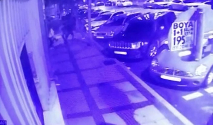 (Özel) Beşiktaş’ta dehşeti yaşatan saldırganın yakalandığı anlar kamerada -5