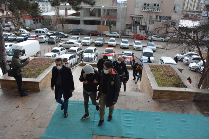Bilecik’te fuhuş operasyonuna 8 tutuklama -1