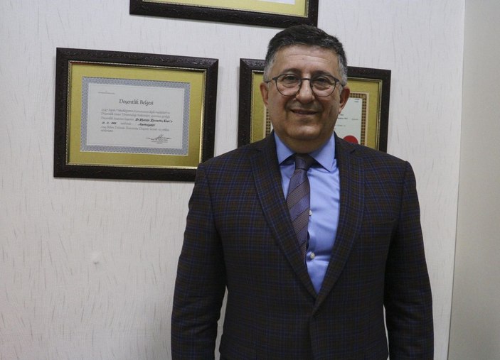 Plasebo grubundaki aşı gönüllüsü profesöre gerçek aşı yapıldı -1