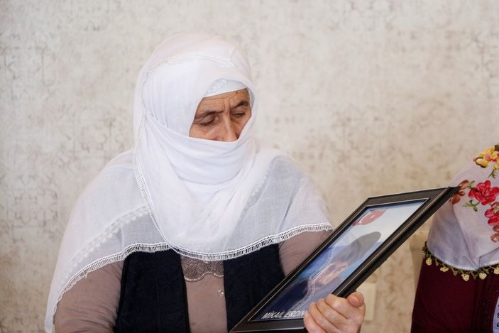 Evlat nöbetindeki babadan Demirtaş'ın annesine: Gel, çocuğunu PKK'dan iste -5