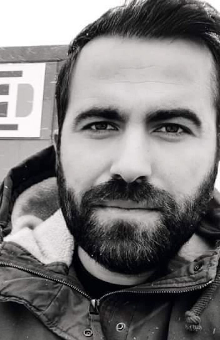 'Süt banyosu' ile gündeme geldi, şimdi lastikçide çalışıyor -4