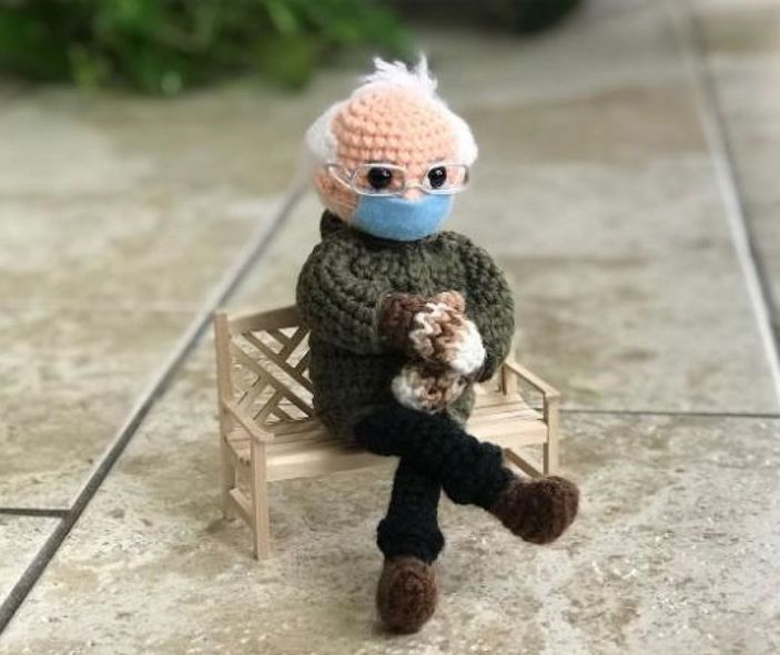 Sosyal medyada viral olan Sanders’ın eldivenleri seri üretilecek -2