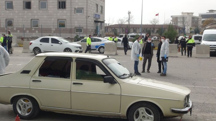 Kenti savaş alanına çeviren kavgada; 2 tüfek, 8 demir levye, 53 sopa ele geçti -4