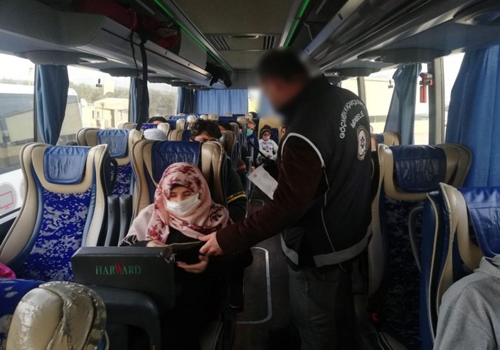Osmaniye’de 6 kaçak göçmen yakalandı -3