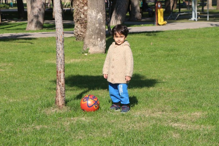 Adana'da termometreler 32 dereceyi gösterdi -6