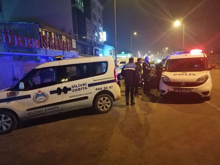 Silivri'de kaybolan otizmli kişi D-100 Karayolu'nda yürürken bulundu -1