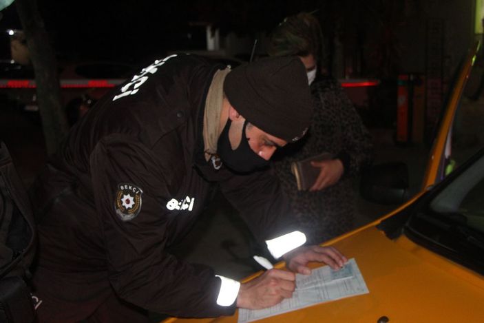 Adana'da kısıtlamaya uymayanların komik bahaneleri