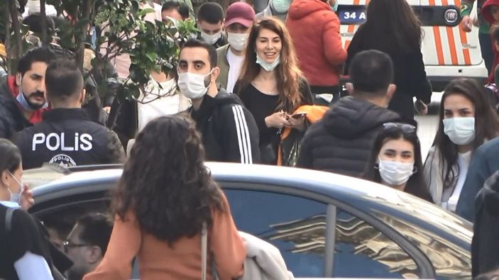 d İstiklal Caddesi koronavirüs