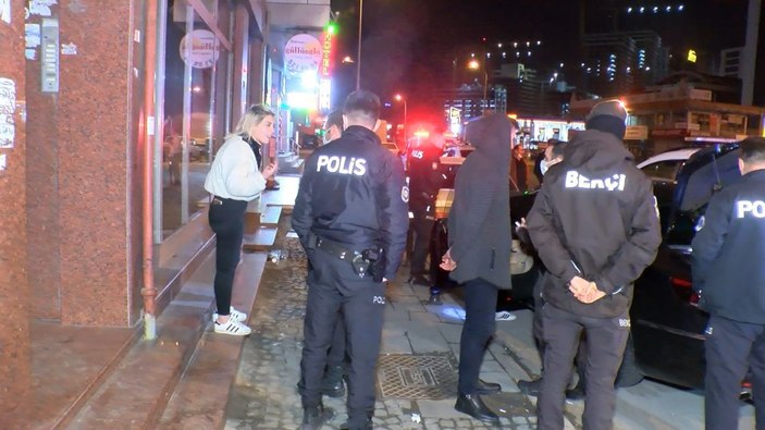 Ümraniye'de aracını polisin üzerine sürüp kaçan alkollü sürücü ehliyetsiz çıktı