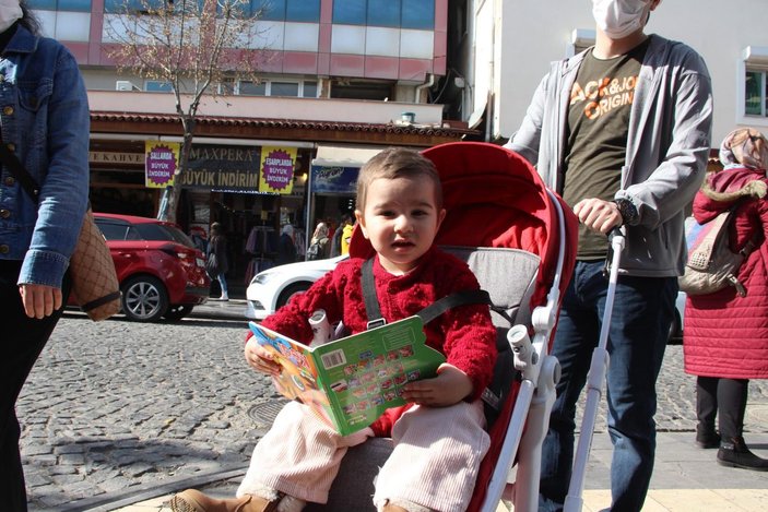 Diyarbakır'da, güneşli havada kısıtlama öncesi '14 Şubat' alışverişi -5
