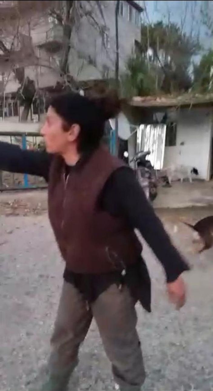 Barakası yıkılan kadın pompalı tüfekle dehşet saçtı: 2 yaralı -1