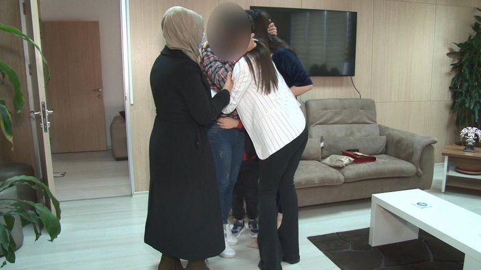 İkna yoluyla teslim olan PKK’lı kadın terörist, Bursa’ya getirildi -6