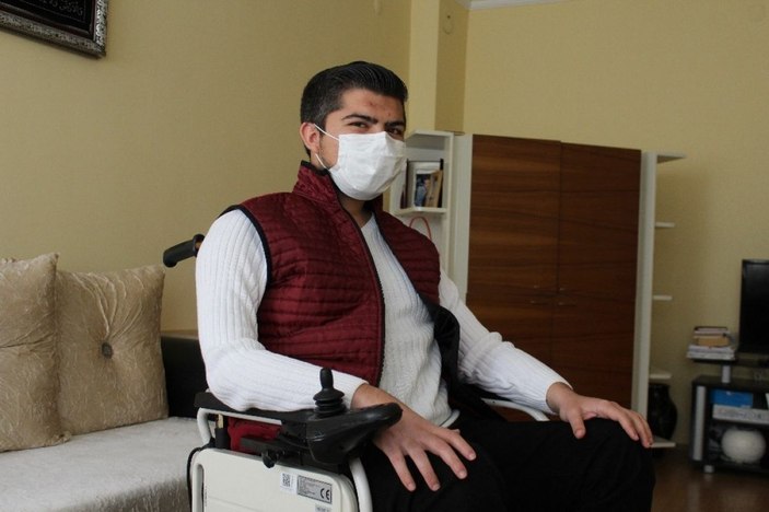 Yüzde 92 fiziksel engelli genç, 7’nci üniversitesini okuyor -6