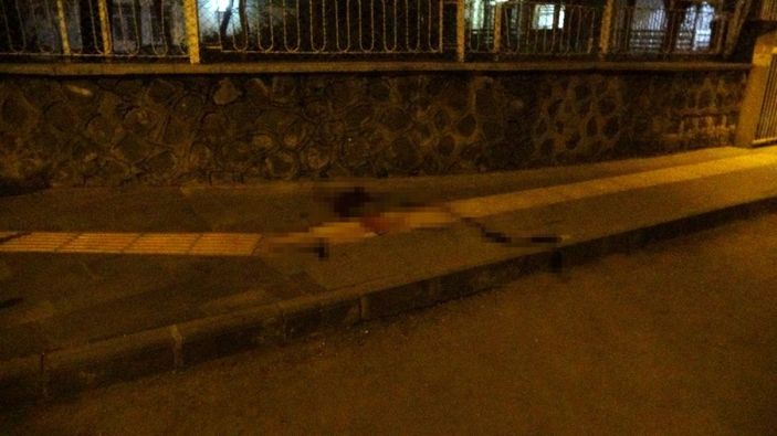 i Diyarbakır’da genç kadın sokak ortasında sırtından vuruldu