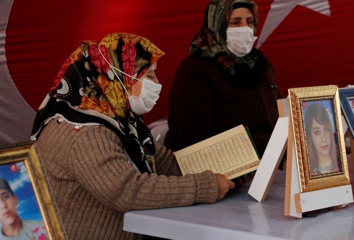 Evlat nöbetindeki anne: Aklınız başına gelsin, teslim olun -7