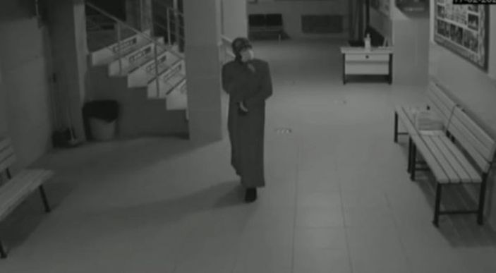 Van'da kadın kılığında okulu soyanlar yakalandı