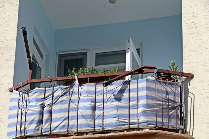 Beşinci kattan düşen adam alt katların balkonlarındaki çamaşır telleri sayesinde hayatta kaldı -2