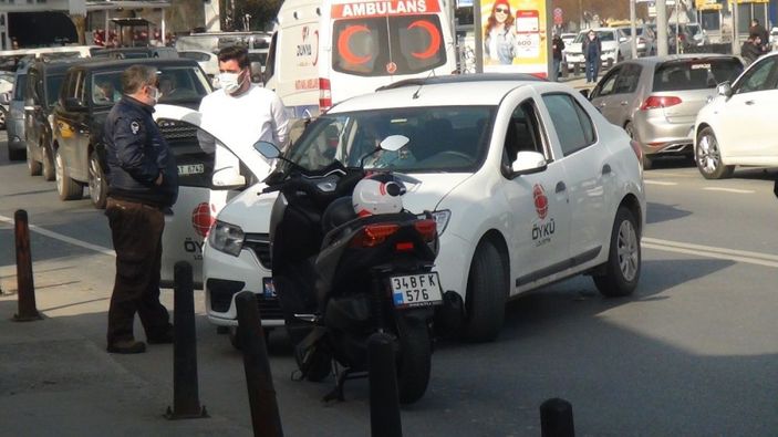 (Özel) Sarıyer’de feci kaza: Motosikletli otomobilin altına girdi -4