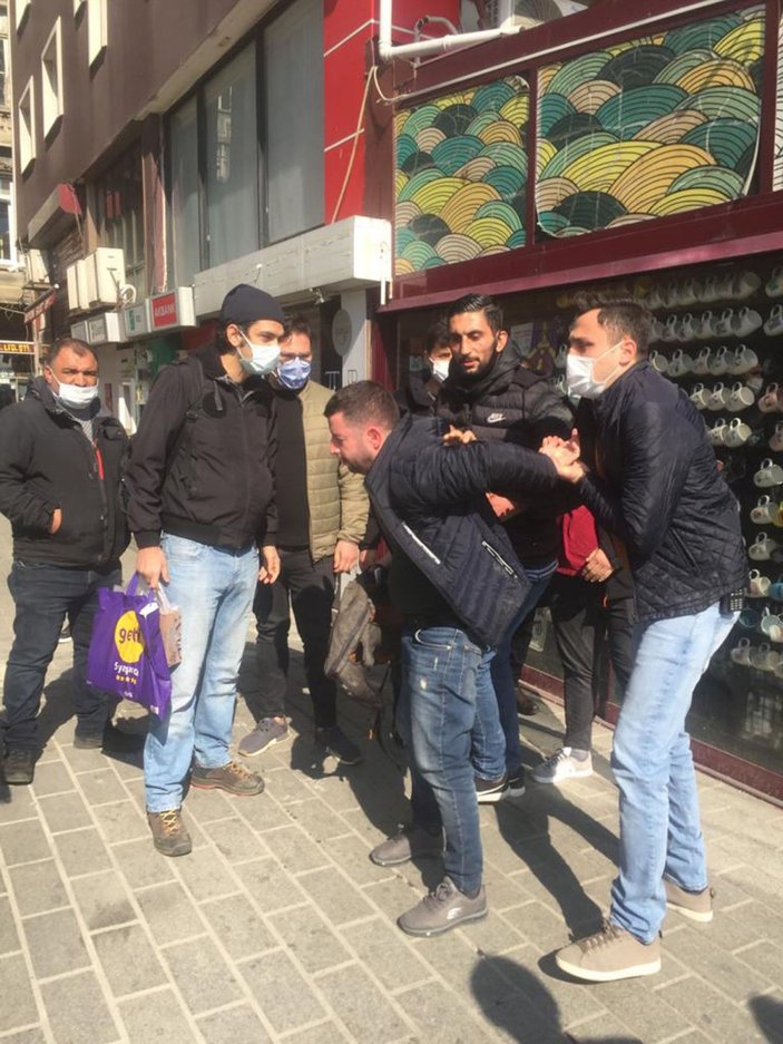 Karaköy'de kapkapççıyı vatandaşlar yakaladı -3