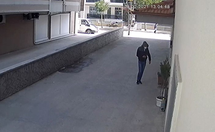 'Kimlik bilgilerin kopyalandı' deyip, 38 bin TL dolandıran şüpheli yakalandı -1