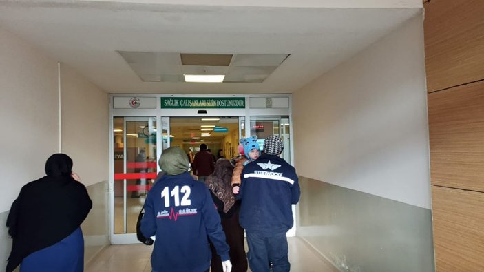 Tiner içen ikizler hastaneye kaldırıldı -3