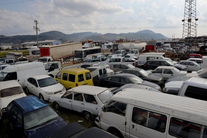 Hatay’da 80 milyon liralık milli servet, yediemin otoparklarında çürümeye terk edildi -1