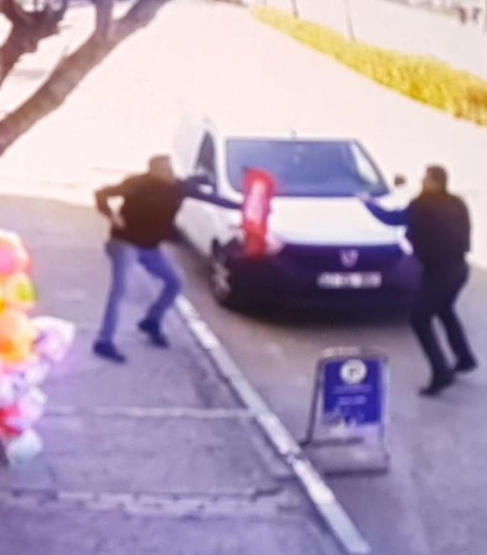 20 yıllık arkadaşını, küfredince bıçakladı -4