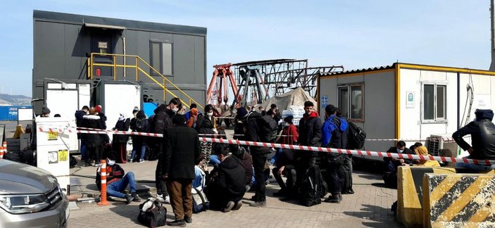 İtalya'ya gidecek olan konteynerden 55 kaçak göçmen çıktı -1