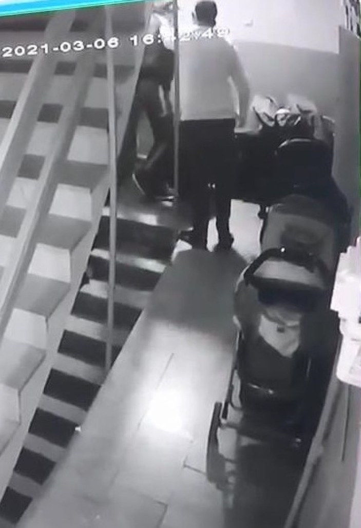 Hırsızlık için girdiği apartmanda daire sahibi tarafından yakalandı -8