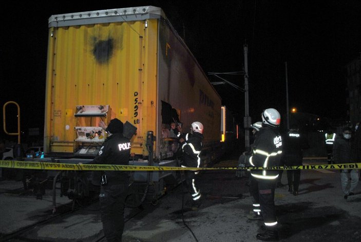 Bulgaristan’a gidecek trene gizlice binmek isteyen 2 Suriyeli, elektrik akımına kapıldı -1