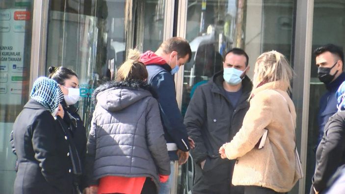 Esenyurt'ta tıp bayramı öncesi sağlık çalışanlarına şiddet kamerada -7