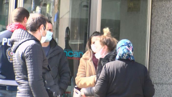 Esenyurt'ta tıp bayramı öncesi sağlık çalışanlarına şiddet kamerada -6