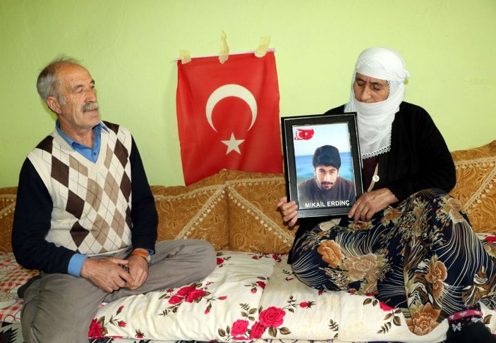 Van'da evlat nöbetindeki baba: Hukuk okurken HDP'liler kandırıp dağa kaçırdı -7