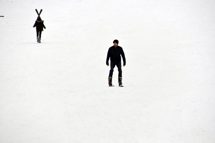 Türkiye'nin en uzun kayak pistine sahip Hesarek'i 20 bin kişi ziyaret etti  -10
