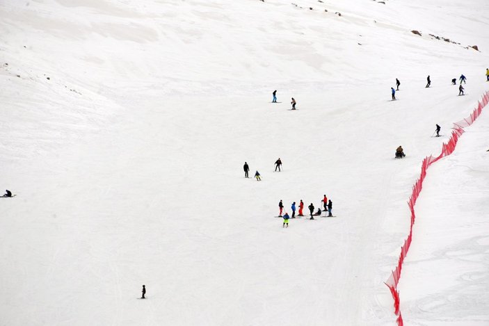 Türkiye'nin en uzun kayak pistine sahip Hesarek'i 20 bin kişi ziyaret etti  -5
