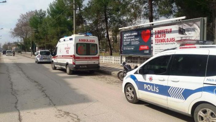 Yolda yürürken sopalı saldırıda yaralandı -4