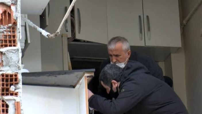 Gaziosmanpaşa'da patlama olan binada inceleme  -5