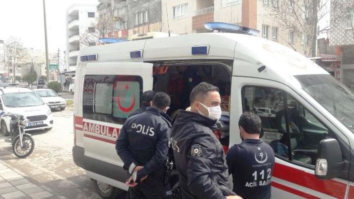 Yolda yürürken sopalı saldırıda yaralandı -3