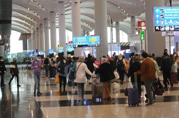 İstanbul Havalimanı son bir yılın en yoğun gününü yaşıyor -6
