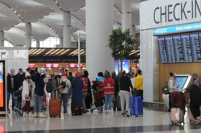İstanbul Havalimanı son bir yılın en yoğun gününü yaşıyor -2