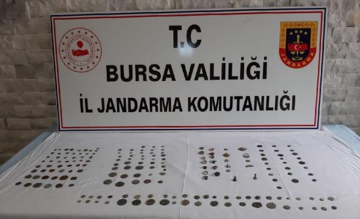 Bursa'da tarihi eser satıcıları suçüstü yakalandı -2